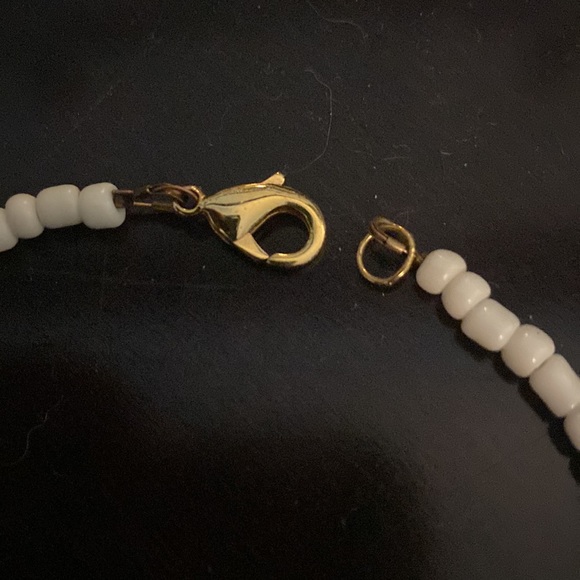 Shell mother of pearl necklace and earrings - Picture 3 of 5